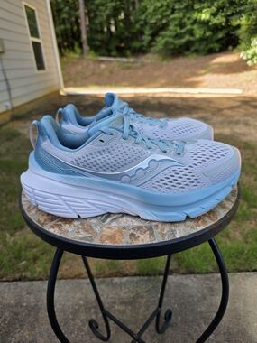 Saucony Guide 17 S10936-24 Cloud Topaz Running Shoes Sneakers Women's Size 9